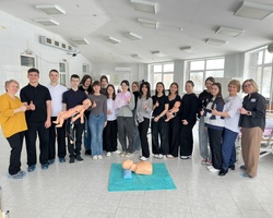 21.03 %d0%91%d1%83%d0%b4%d1%83%d1%89%d0%b8%d0%b5 %d0%b2%d1%80%d0%b0%d1%87%d0%b8 %d0%be%d1%82%d1%82%d0%b0%d1%87%d0%b8%d0%b2%d0%b0%d1%8e%d1%82 %d0%bd%d0%b0%d0%b2%d1%8b%d0%ba%d0%b8 %d0%b2 %d0%be%d0%b1%d0%bd%d0%be%d0%b2%d0%bb%d0%b5%d0%bd%d0%bd%d0%be%d0%bc %d1%81%d0%b8%d0%bc%d1%83%d0%bb%d1%8f%d1%86%d0%b8%d0%be%d0%bd%d0%bd%d0%be%d0%bc %d0%ba%d0%bb%d0%b0%d1%81%d1%81%d0%b5 %282%29