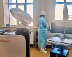 Photo 5375496568943274018 y 2