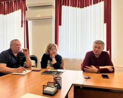 Photo 5391094829305424808 y