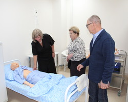 %d0%92 %d0%91%d0%a3 %c2%ab%d0%9d%d1%8f%d0%b3%d0%b0%d0%bd%d1%81%d0%ba%d0%b0%d1%8f %d0%be%d0%ba%d1%80%d1%83%d0%b6%d0%bd%d0%b0%d1%8f %d0%b1%d0%be%d0%bb%d1%8c%d0%bd%d0%b8%d1%86%d0%b0%c2%bb %d0%b6%d0%b4%d1%83%d1%82 %d0%bc%d0%b0%d1%81%d1%81%d0%be%d0%b2%d0%be%d0%b3%d0%be %d0%bd%d0%b0%d0%bf%d0%bb%d1%8b%d0%b2%d0%b0 %d1%81%d0%bf%d0%b5%d1%86%d0%b8%d0%b0%d0%bb%d0%b8%d1%81%d1%82%d0%be%d0%b2 %d1%81%d1%80%d0%b5%d0%b4%d0%bd%d0%b5%d0%b3%d0%be %d0%b7%d0%b2%d0%b5%d0%bd%d0%b01