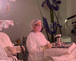 Photo 5190536310601941200 y