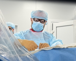 %d0%98%d0%b7 %d0%b0%d1%8d%d1%80%d0%be%d0%bf%d0%be%d1%80%d1%82%d0%b0 %e2%80%93 %d1%81%d1%80%d0%b0%d0%b7%d1%83 %d0%b2 %d0%be%d0%bf%d0%b5%d1%80%d0%b0%d1%86%d0%b8%d0%be%d0%bd%d0%bd%d1%83%d1%8e. %d0%98%d1%81%d1%82%d0%be%d1%80%d0%b8%d1%8f %d0%bf%d0%b0%d1%86%d0%b8%d0%b5%d0%bd%d1%82%d0%b0  %d0%b4%d0%bb%d1%8f %d0%ba%d0%be%d1%82%d0%be%d1%80%d0%be%d0%b3%d0%be %d0%b2%d0%be%d0%b7%d0%b2%d1%80%d0%b0%d1%89%d0%b5%d0%bd%d0%b8%d0%b5 %d0%b2 %d0%a1%d1%83%d1%80%d0%b3%d1%83%d1%82 %d1%81%d1%82%d0%b0%d0%bb%d0%be %d1%81%d0%bf%d0%b0%d1%81%d0%b5%d0%bd%d0%b8%d0%b5%d0%bc %d1%81%d0%b5%d1%80%d0%b4%d1%86%d0%b0