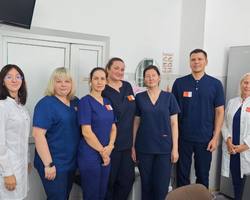 Photo 5440645635071146809 y