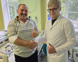 Image 24 10 25 04 12