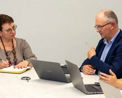 Photo 5195280651736186198 y