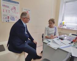 Photo 5195280651736186189 y