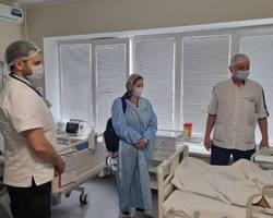 Photo 5341649653969128428 y