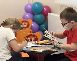 Photo 5373198611119803909 y