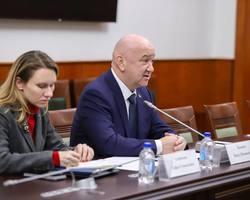 Photo 5197367623593692781 y %281%29