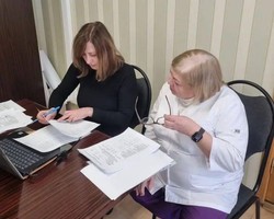 Photo 5271781677208376725 y